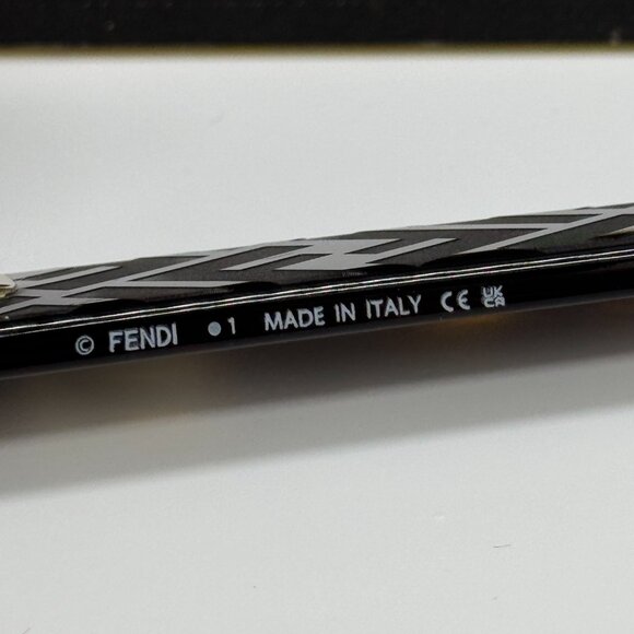 NEW FENDI FE40158I 52E HAVANA SUNGLASSES WOMEN FENDI main image 2